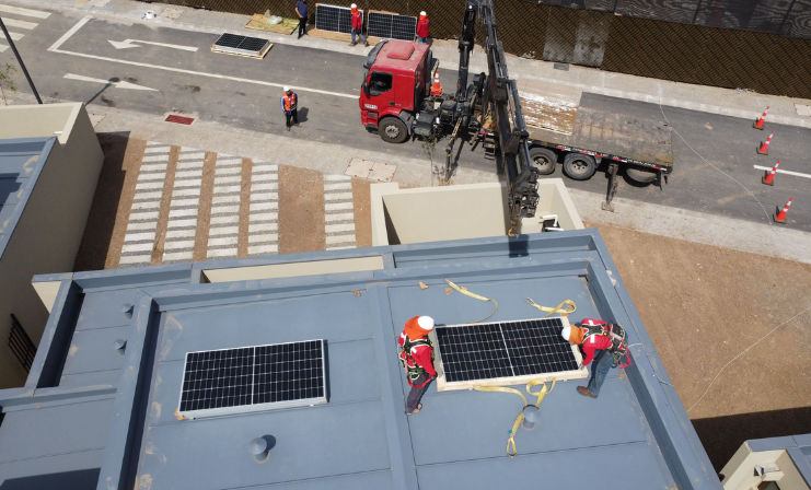 Hogares con paneles fotovoltaicos: Apostando por el ahorro y la sostenibilidad