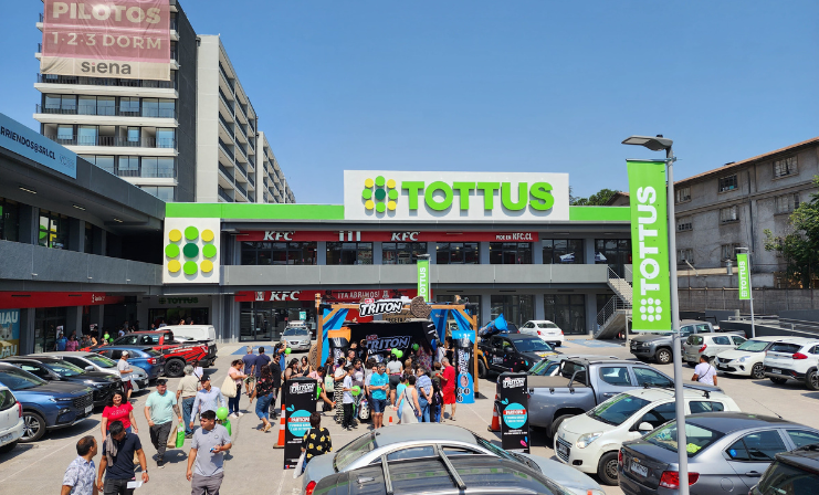Siena inaugura distrito comercial en La Florida con tienda ancla