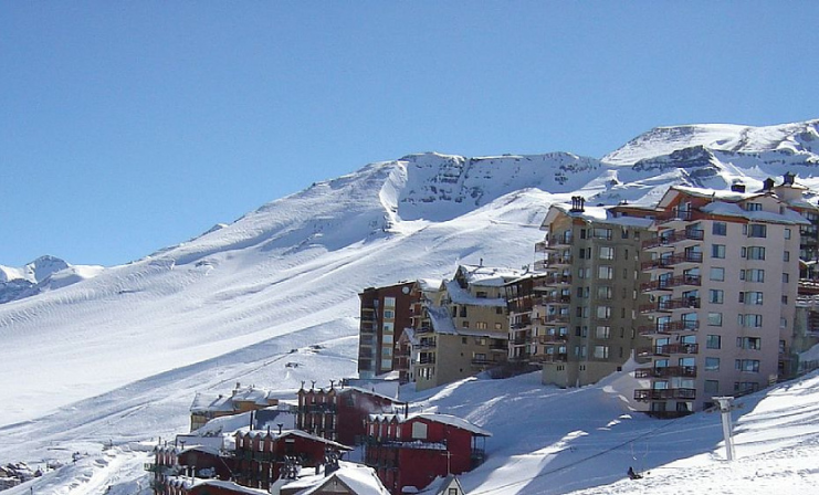 Propiedades fraccionadas llegan a Las Condes y el centro de ski El Colorado