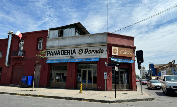 Pan caliente y barrio vivo: las comunas con más panaderías en Santiago, según Wemaps