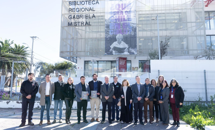 Diez años de construcción sustentable: CES celebra su primera década en la Biblioteca Regional Gabriela Mistral de La Serena