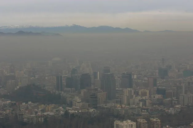 Día del Medioambiente: zoom a las comunas más impactadas por el calor, falta de áreas verdes y bajo reciclaje