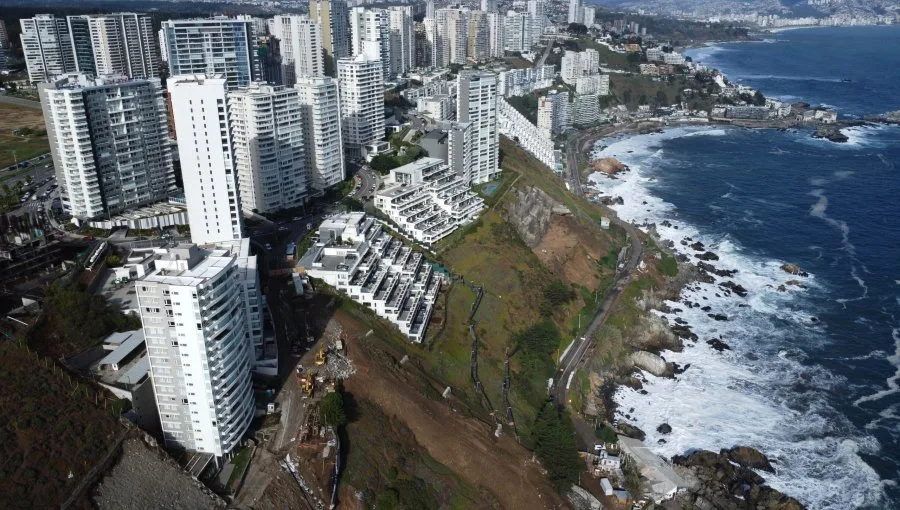 Tres proyectos reactivan la presión inmobiliaria sobre las dunas de Concón