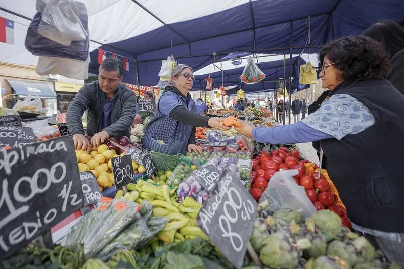 Nueva ley fortalece a las ferias libres y establece reglas comunes para su funcionamiento