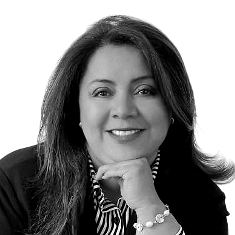 Carolina Manzur